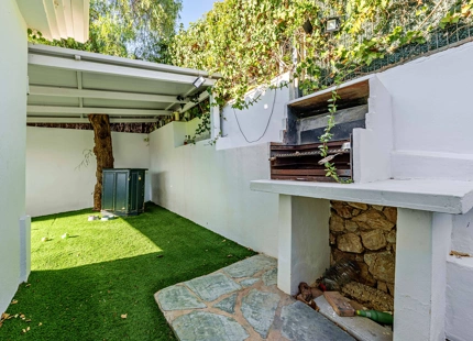 VILLA SEMIADOSADA CON PISCINA PRIVADA EN BENALMÁDENA