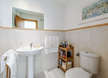 VILLA SEMIADOSADA CON PISCINA PRIVADA EN BENALMÁDENA
