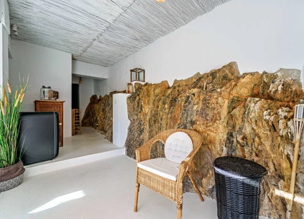 VILLA SEMIADOSADA CON PISCINA PRIVADA EN BENALMÁDENA