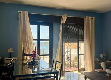 APARTAMENTO CON VISTAS AL PUERTO EN EL CORAZÓN DE PUERTO BANÚS