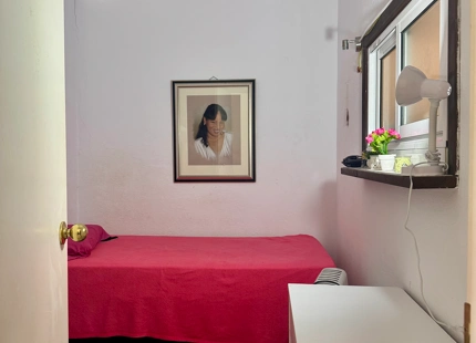 APARTAMENTO CON VISTAS AL PUERTO EN EL CORAZÓN DE PUERTO BANÚS