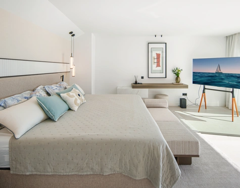 Duplex Penthouse for sale in Monte Halcones, Benahavis