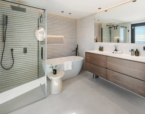 Duplex Penthouse for sale in Monte Halcones, Benahavis