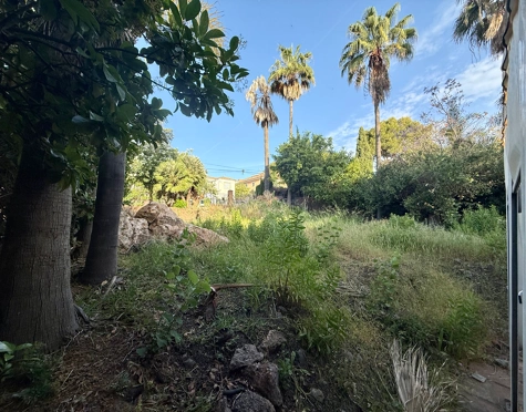 # Urbanizable plot in Nueva Andalucía, Marbella