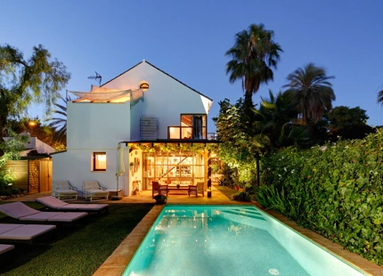 ENCANTADORA VILLA PARA ALQUILER VACACIONAL EN NUEVA ANDALUCÍA