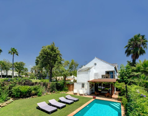 CHARMING ANDALUSIAN VILLA FOR SHORT TERM RENTAL IN NUEVA ANDALUCÍA
