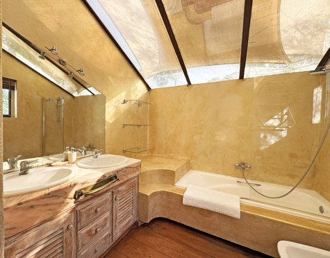 Villa for short term rent in Nueva Andalucia, Marbella
