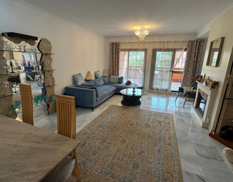 Apartamento en venta en Hacienda del Sol, Estepona East