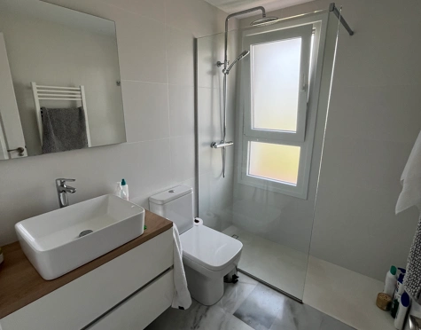 Atico Duplex en alquiler a corta temporada en Alcazaba Beach, Estepona East