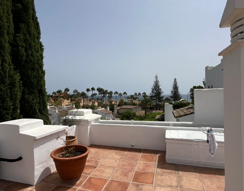 Atico Duplex en alquiler a corta temporada en Alcazaba Beach, Estepona East