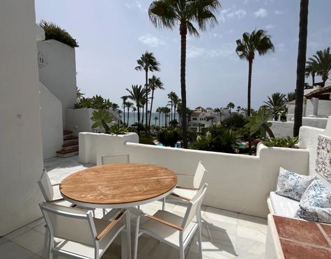 Atico Duplex en alquiler a corta temporada en Alcazaba Beach, Estepona East