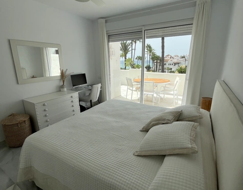 Atico Duplex en alquiler a corta temporada en Alcazaba Beach, Estepona East