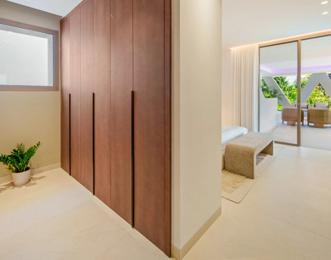 Villa en venta en Nueva Andalucia, Marbella