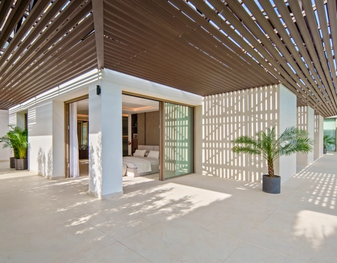 Villa en venta en Nueva Andalucia, Marbella