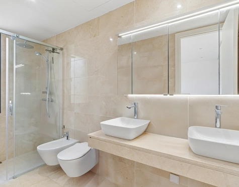 CONTEMPORARY 4-BEDROOM TOWNHOUSE WITH ROOFTOP POOL IN LA CALA DE MIJAS
