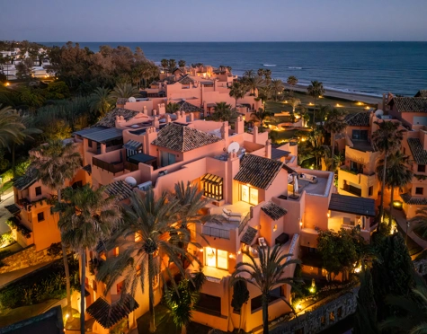 Duplex Penthouse for sale in La Morera, Marbella Este