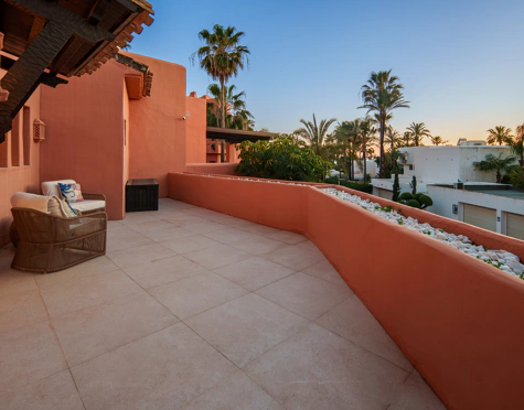 Duplex Penthouse for sale in La Morera, Marbella Este