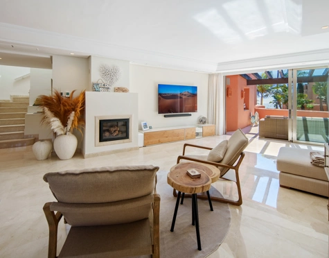 Duplex Penthouse for sale in La Morera, Marbella Este