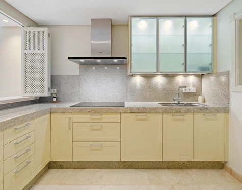 Duplex Penthouse for sale in La Morera, Marbella Este