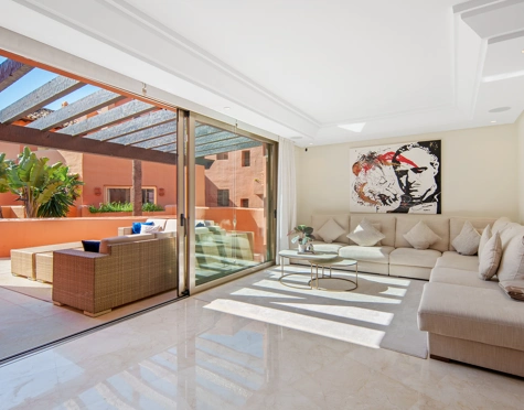 Duplex Penthouse for sale in La Morera, Marbella Este
