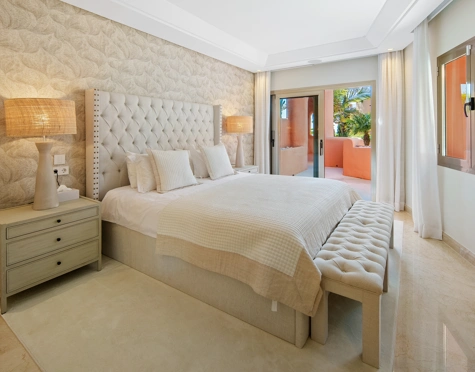 Duplex Penthouse for sale in La Morera, Marbella Este