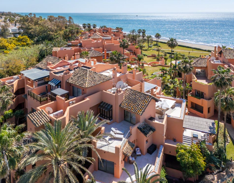 Duplex Penthouse for sale in La Morera, Marbella Este