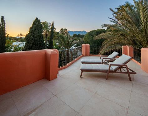 Duplex Penthouse for sale in La Morera, Marbella Este
