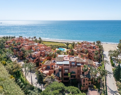 Duplex Penthouse for sale in La Morera, Marbella Este