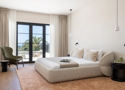 ENCANTADORA VILLA DE 4 DORMITORIOS CON IMPRESIONANTES VISTAS EN EL PARAÍSO ALTO, BENAHAVÍS