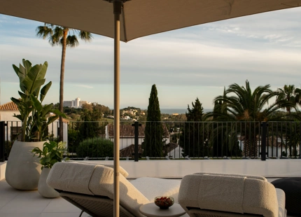 ENCANTADORA VILLA DE 4 DORMITORIOS CON IMPRESIONANTES VISTAS EN EL PARAÍSO ALTO, BENAHAVÍS