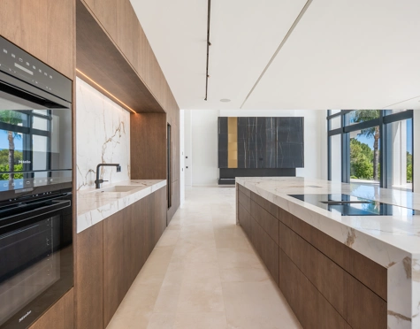 Villa for sale in Rocio de Nagüeles, Marbella Golden Mile