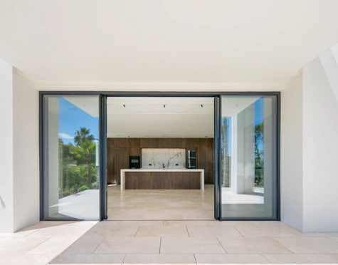 Villa for sale in Rocio de Nagüeles, Marbella Golden Mile