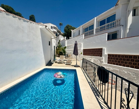Villa for sale in Nueva Andalucia, Marbella
