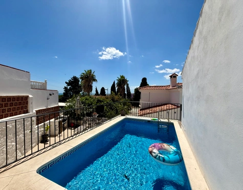 Villa for sale in Nueva Andalucia, Marbella