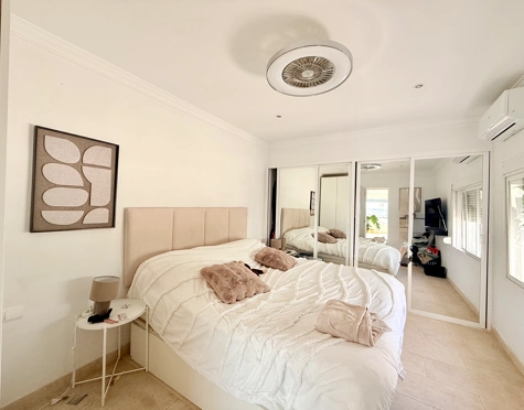 Villa for sale in Nueva Andalucia, Marbella