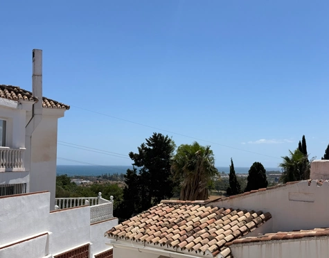 Villa for sale in Nueva Andalucia, Marbella