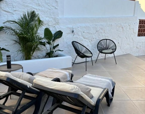 Villa for sale in Nueva Andalucia, Marbella