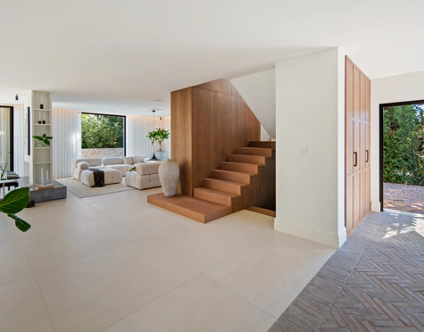 Villa en venta en Nueva Andalucia, Marbella