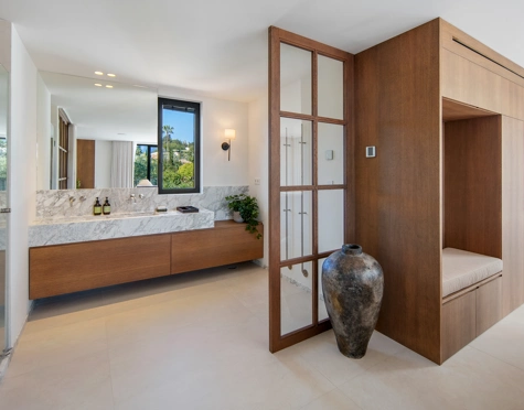 Villa en venta en Nueva Andalucia, Marbella