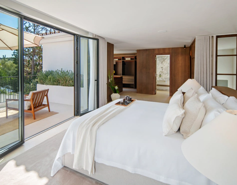 Villa en venta en Nueva Andalucia, Marbella