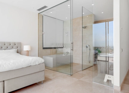 VILLA CONTEMPORÁNEA CON VISTAS IMPRESIONANTES EN LA ALQUERÍA, BENAHAVÍS