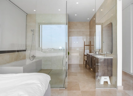 VILLA CONTEMPORÁNEA CON VISTAS IMPRESIONANTES EN LA ALQUERÍA, BENAHAVÍS