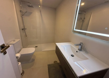 Moderno apartamento en Nueva Andalucia