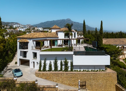 EXCEPTIONAL VILLA WITH STUNNING VIEWS AND INCREDIBLE FEATURES IN LA QUINTA, BENAHAVÍS