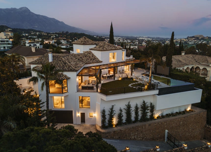 EXCEPTIONAL VILLA WITH STUNNING VIEWS AND INCREDIBLE FEATURES IN LA QUINTA, BENAHAVÍS