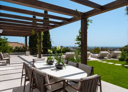 EXCEPTIONAL VILLA WITH STUNNING VIEWS AND INCREDIBLE FEATURES IN LA QUINTA, BENAHAVÍS