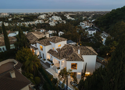 EXCEPTIONAL VILLA WITH STUNNING VIEWS AND INCREDIBLE FEATURES IN LA QUINTA, BENAHAVÍS