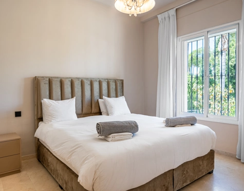 Villa for sale in Nueva Andalucia, Marbella