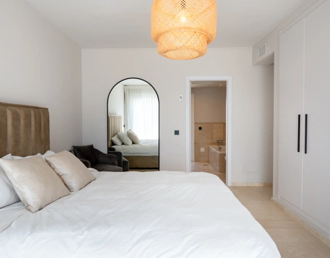 Villa for sale in Nueva Andalucia, Marbella