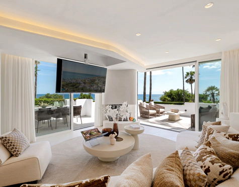 Apartamento Planta Baja en venta en Alcazaba Beach, Estepona East